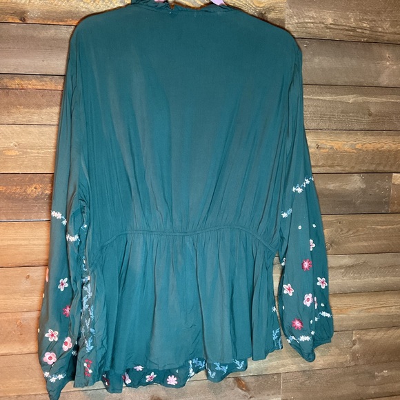 Savanna Jane Dark Teal Floral Embroidered Long Sleeve Top Women’s Plus Size 3X - Picture 2 of 2